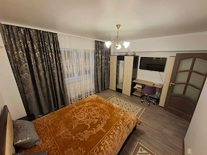  De închiriat 2 camere zona 1 Mai cu centrala termica 