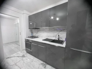 Apartament 3 camere, zona Centrala - imagine 6