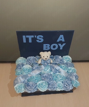 Cadou  decor floral botez băiețel 