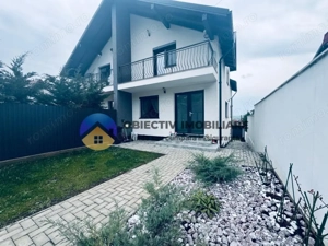 Casa tip duplex de vânzare – zona Fermelor , Piatra Neamt gata de mutat