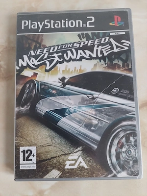 [PS2] Vând NFS Most Wanted PlayStation 2 [de colecție] [poze reale]