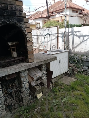 Casă -constructie solida-garaj-curte-zona Gojdu Deva - imagine 3