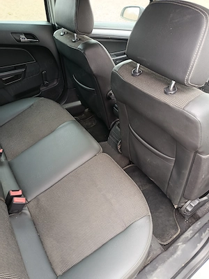 Dezmembrez Opel Astra H Station Wagon Z19DT 120 CP - imagine 3