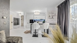 Apartament modern, cu 3 camere, 2 locuri de parcare - Avantgarden 3 - imagine 4