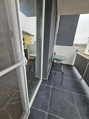 Proprietar inchiriez 2 camere Giroc (Calea Urseni), bloc nou 2025, mobilat, loc parcare - imagine 3