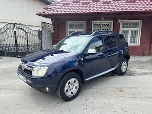 dacia duster an 2012 motor 1,5 dci 110 cp euro 5 propietar - imagine 2