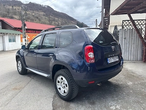 dacia duster an 2012 motor 1,5 dci 110 cp euro 5 propietar - imagine 3