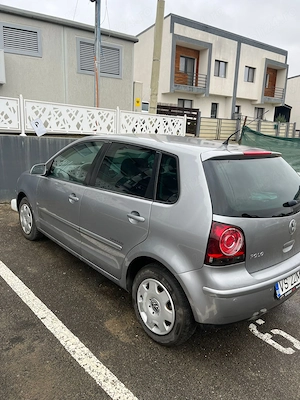 Volkswagen Polo 1.4TDI United - economic, fiabil - imagine 5