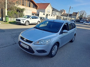 ford focus 2 facelift an fab 2011 motor 1.6d Euro5 bine întreținut 