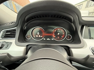 BMW Seria 5GT 3.0 xDrive - imagine 5