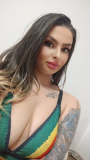 Buna sunt Erika pentru prima dată la tine in oraș 