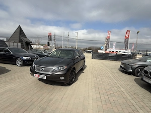 Lexus RX450H Hybrid Luxury Se factureaza 8300+tva=10043   Curs facturare EUR: BNR+1%  Cutie automata