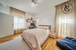 Vilă elegantă cu grădină și terasă – zonă liniștită, Centru  - imagine 12