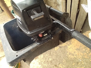 motor barca Mercury de cinci cai - imagine 2