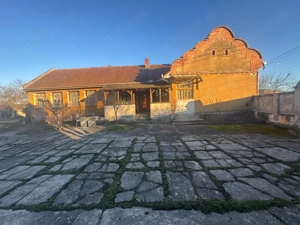 De vanzare proprietate in Belint, jud. Timis – 2 case si teren 7.805 mp - imagine 9