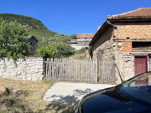 Casă de vânzare , Comuna Svinița - imagine 2