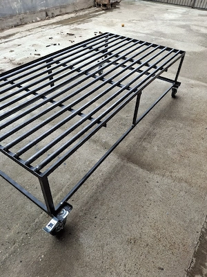 masa de parlit porc sau orice alt uz