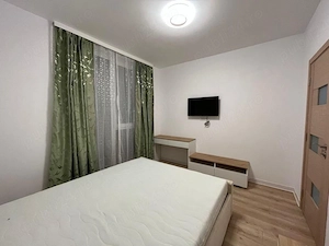 Închiriez apartament cu o cameră + living
