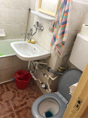 vand apartament 2 camere - imagine 2