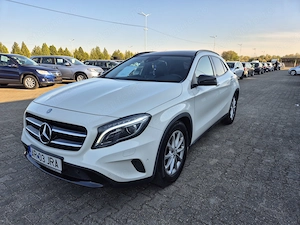 = MERCEDES GLA 220d Aut. 4x4 2.2 T.Diesel Piele Navi Xenon Led = 15.990 e. =