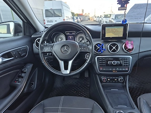 = MERCEDES GLA 220d Aut. 4x4 2.2 T.Diesel Piele Navi Xenon Led = 15.990 e. = - imagine 5