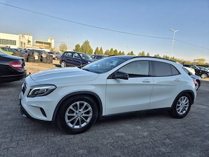 = MERCEDES GLA 220d Aut. 4x4 2.2 T.Diesel Piele Navi Xenon Led = 15.990 e. = - imagine 11