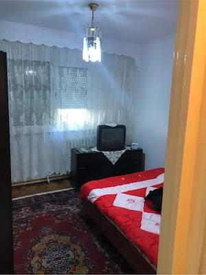 vand apartament 2 camere - imagine 7