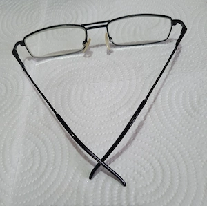 2 perechi de ochelari de vedere + 2 etuiuri - imagine 5