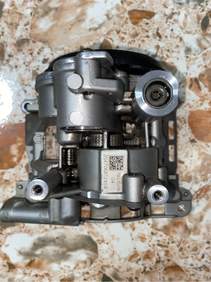 Pompă ulei N57 258 hp F15 - imagine 3