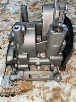 Pompă ulei N57 258 hp F15 - imagine 4