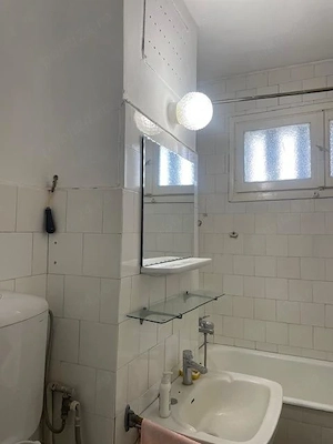 Vand apartament , 3 camere . semidecomandat , etaj 2 , Micro 3 - imagine 11