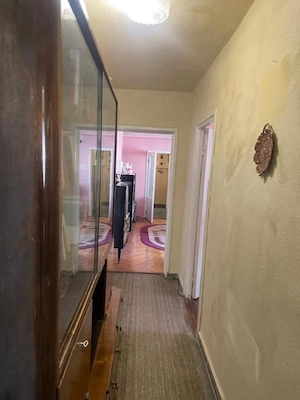 Vand apartament , 3 camere . semidecomandat , etaj 2 , Micro 3 - imagine 16