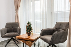 Apartament unic in PREDEAL – LUX, vedere la partie cu terasa si parcare - imagine 7