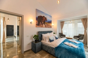 Apartament unic in PREDEAL – LUX, vedere la partie cu terasa si parcare - imagine 4