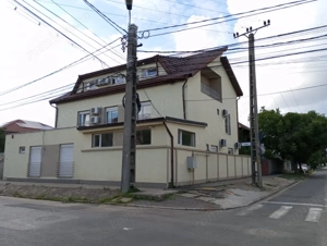 Pensiune de vanzare cu 15 camere cu baie proprie, suprafata utila 550 mp