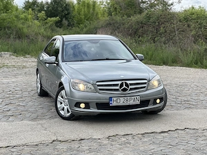 Mercedes-Benz C 200 CDI*2.2 D*navigatie*piele*af.2011*contract+fiscal - imagine 2