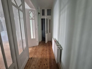 Casă de vânzare în Alexandria – Central, 7 camere, 4 spații comerciale, renovată - imagine 12