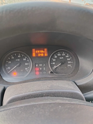 Vând Dacia Logan  - imagine 2