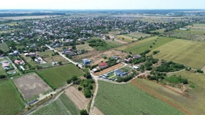 Teren intravilan Darza 1ha langa case deschidere 22 m - imagine 2