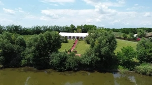 Cort evenimente cu deschidere la lac. Nunti si evenimente programate si in 2026! - imagine 3