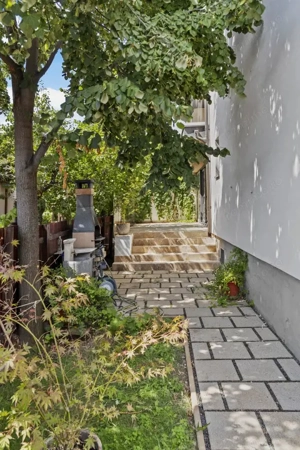 Cladire cu 5 apartamente de vanzare - imagine 17