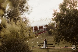 Cort evenimente cu deschidere la lac. Nunti si evenimente programate si in 2026! - imagine 13