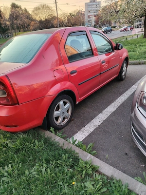 Vând Dacia Logan  - imagine 8