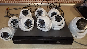 Vand camere supraveghere cu dvr