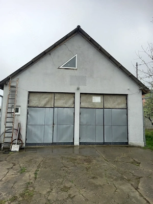 Vind casa cu teren și anexa  - imagine 2