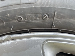 Toyota Yaris 1.4 D-4D 2005   1000    AC, cârlig, anvelope + baterie noi   defect cutie  - imagine 5