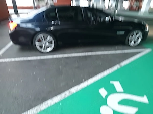 BMW 750 Li xdrive - imagine 6