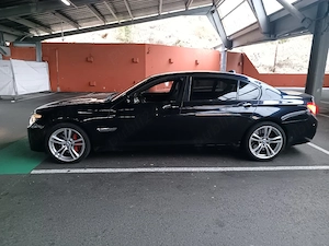 BMW 750 Li xdrive - imagine 8