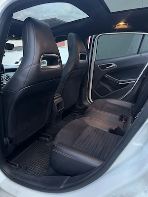 Vând mașina personală Mercedes-Benz GLA 200 CDI 4MATIC AMG Line   2015   Automată   170.000 km - imagine 10