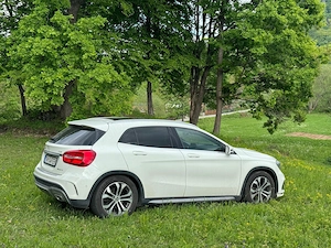 Vând mașina personală Mercedes-Benz GLA 200 CDI 4MATIC AMG Line   2015   Automată   170.000 km - imagine 3